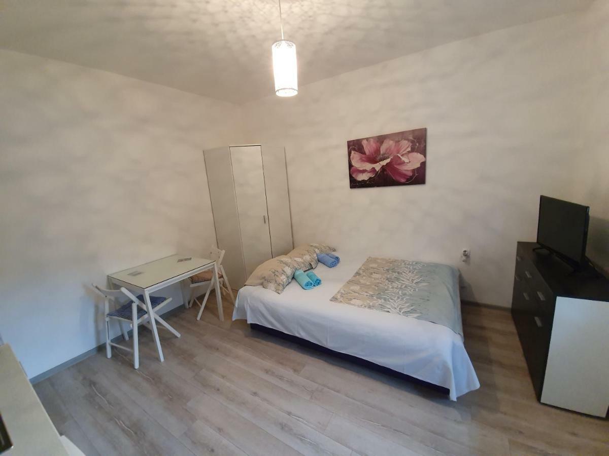 Studio Apartments Ilija Котор Екстериор снимка